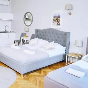 Aparthotel 21 Florianska Street Krakow