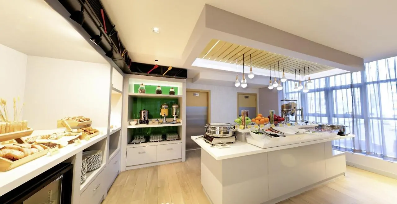 ***  Studio M Al Barsha Hotel By Millennium Dubai United Arab Emirates